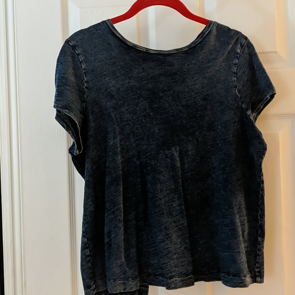 Navy t-shirt